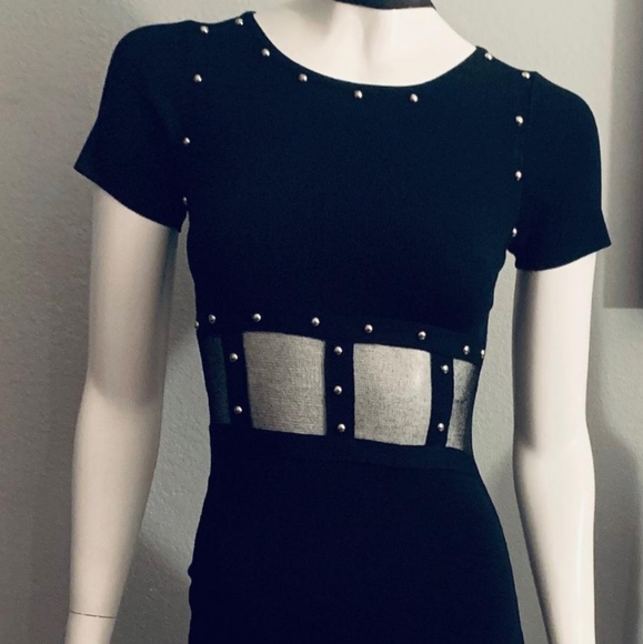 Dress - Picture 1 of 2